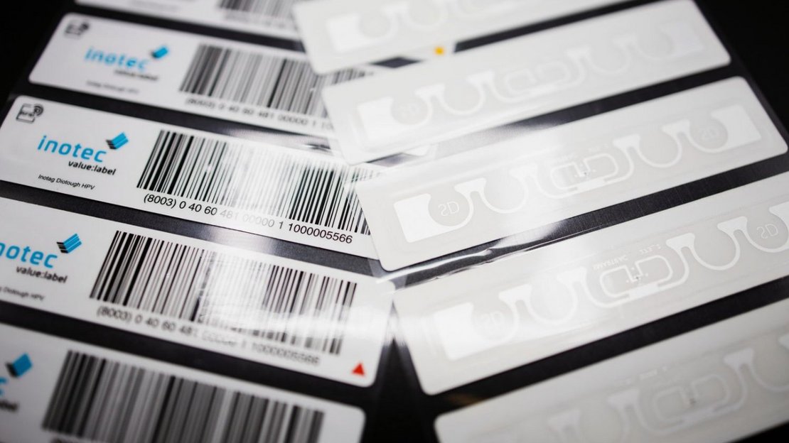inotec foto van RFID label met inlay